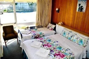 Tui Lodge Motel Κράισττσερτς 3*,