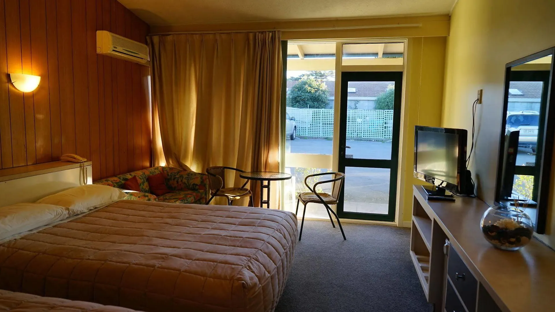 Tui Lodge Motel Κράισττσερτς
